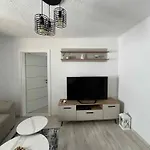 Historic Old Town Mona Location 아파트 모스타르