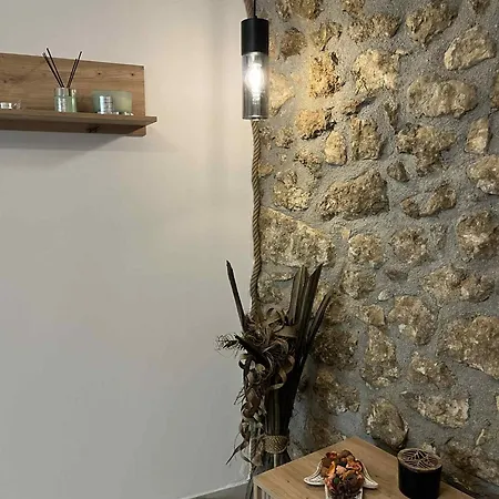 Historic Old Town Mona Location Apartment