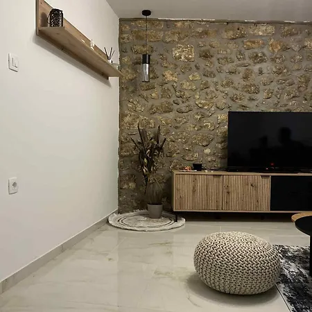 Apartment Historic Old Town Mona Location *