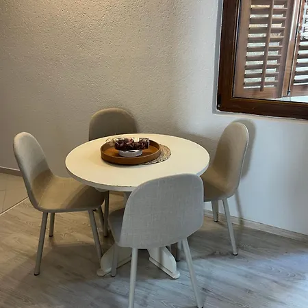 Mona Historic 아파트