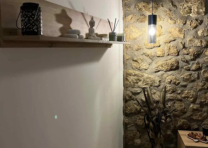 Historic Old Town Mona Location * Мостар