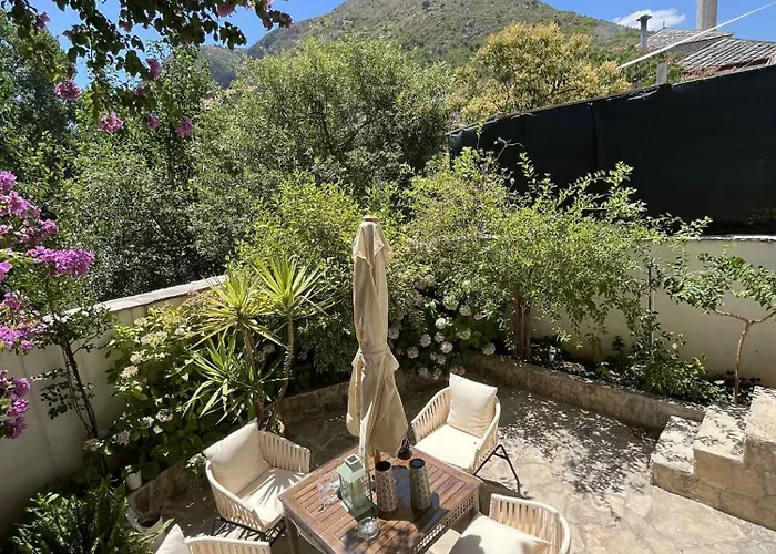 Historic Old Town Mona Location Апартаменты