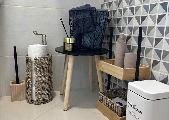 Historic Old Town Mona Location