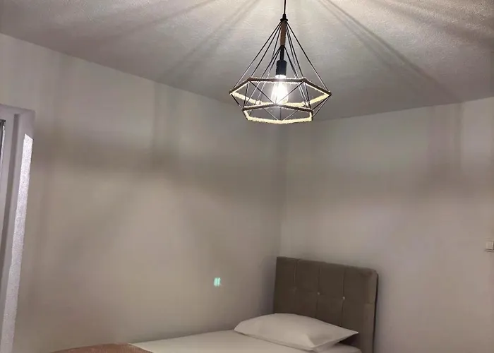 Historic Old Town Mona Location * Мостар