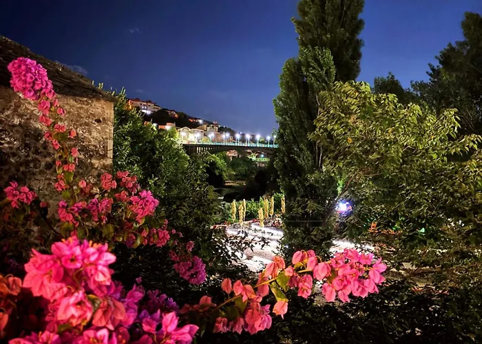 Historic Old Town Mona Location Мостар