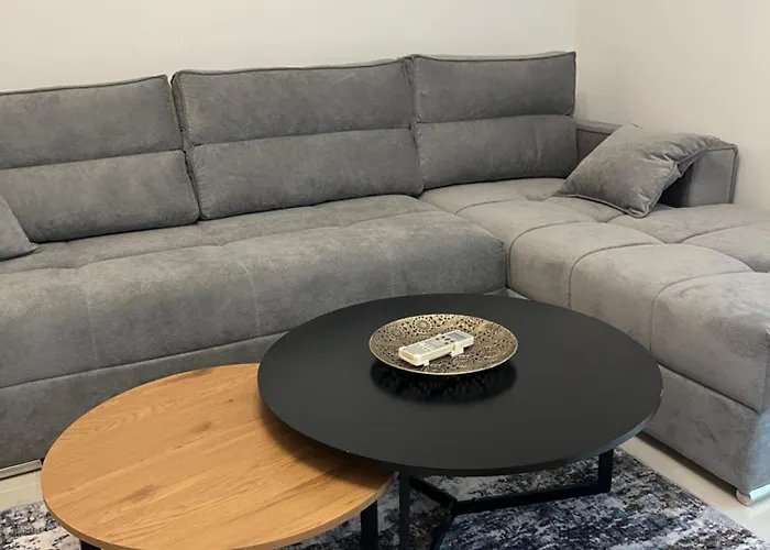 Historic Old Town Mona Location Апартаменты